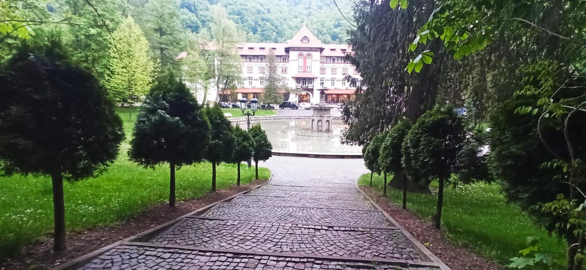Central Park View Sinaia Esterno foto